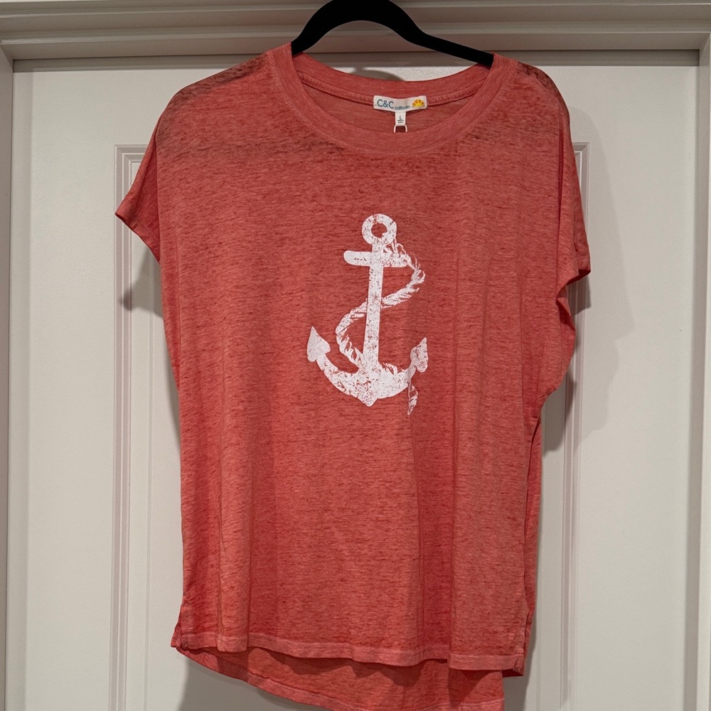 NWT. C&C California Relaxed Fit T-Shirt size Large